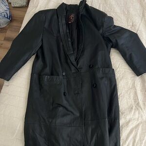 G-III Elegant Black Women's 100% Leather Trench Coat